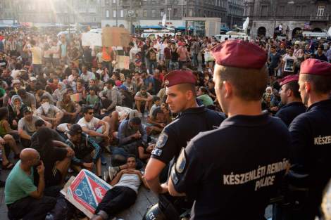 Protest at Keleti Railway Station, Budapest. Photo: Yuri Kozyrev—Noor, TIME
