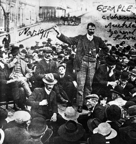 Red Fed leaders Robert Semple addresses Auckland General Labourers Union during strike of 1911. Robert Semple addressing Auckland General Labourers 1911. Alexander Turnbull Library 1/2 -044237-F
